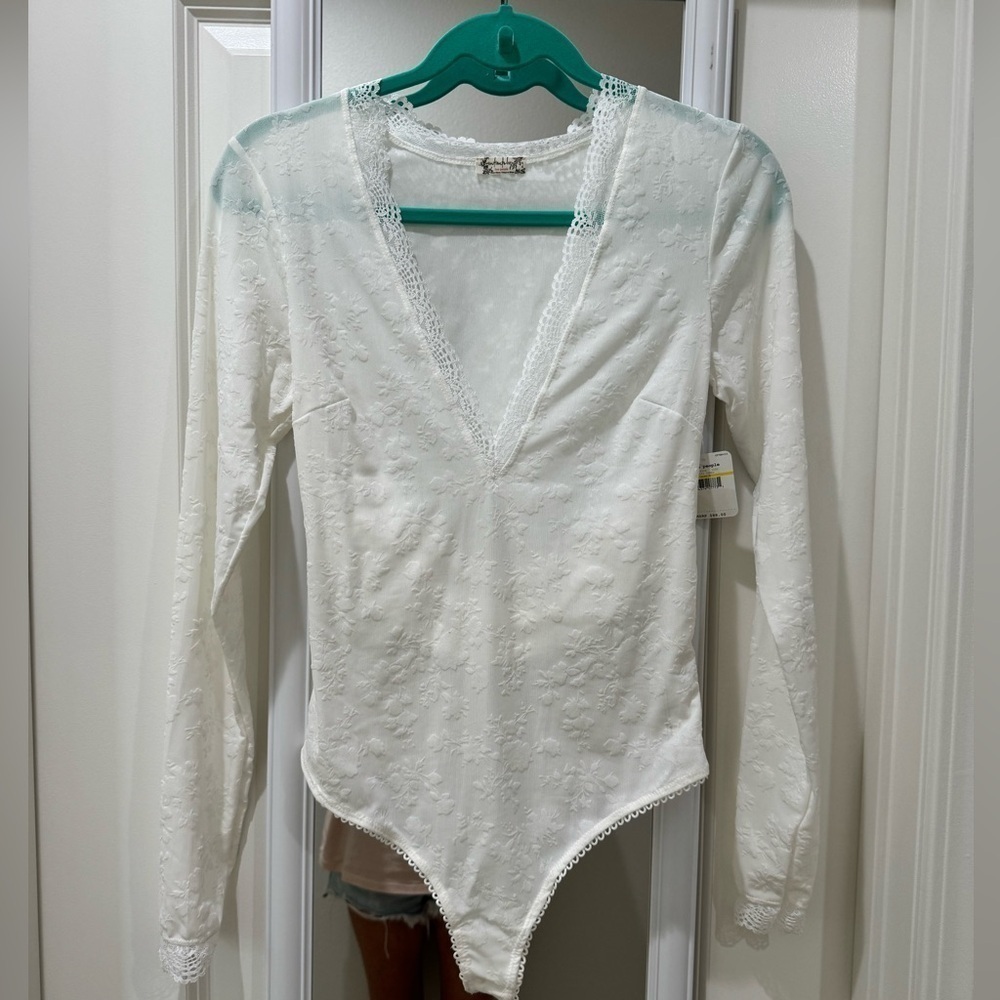Free People Imtimately white thong bodysuit - Picture 5 of 9